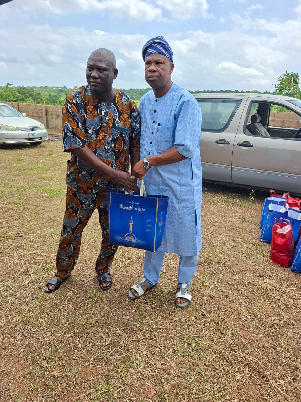 palliative-handover-to-community-member-in-ayetoro